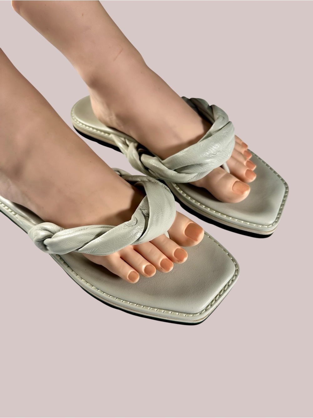 M. Gemi Women's Torcere Nappa Leather Twisted Italian Handmade Sandals - Picture 2 of 7